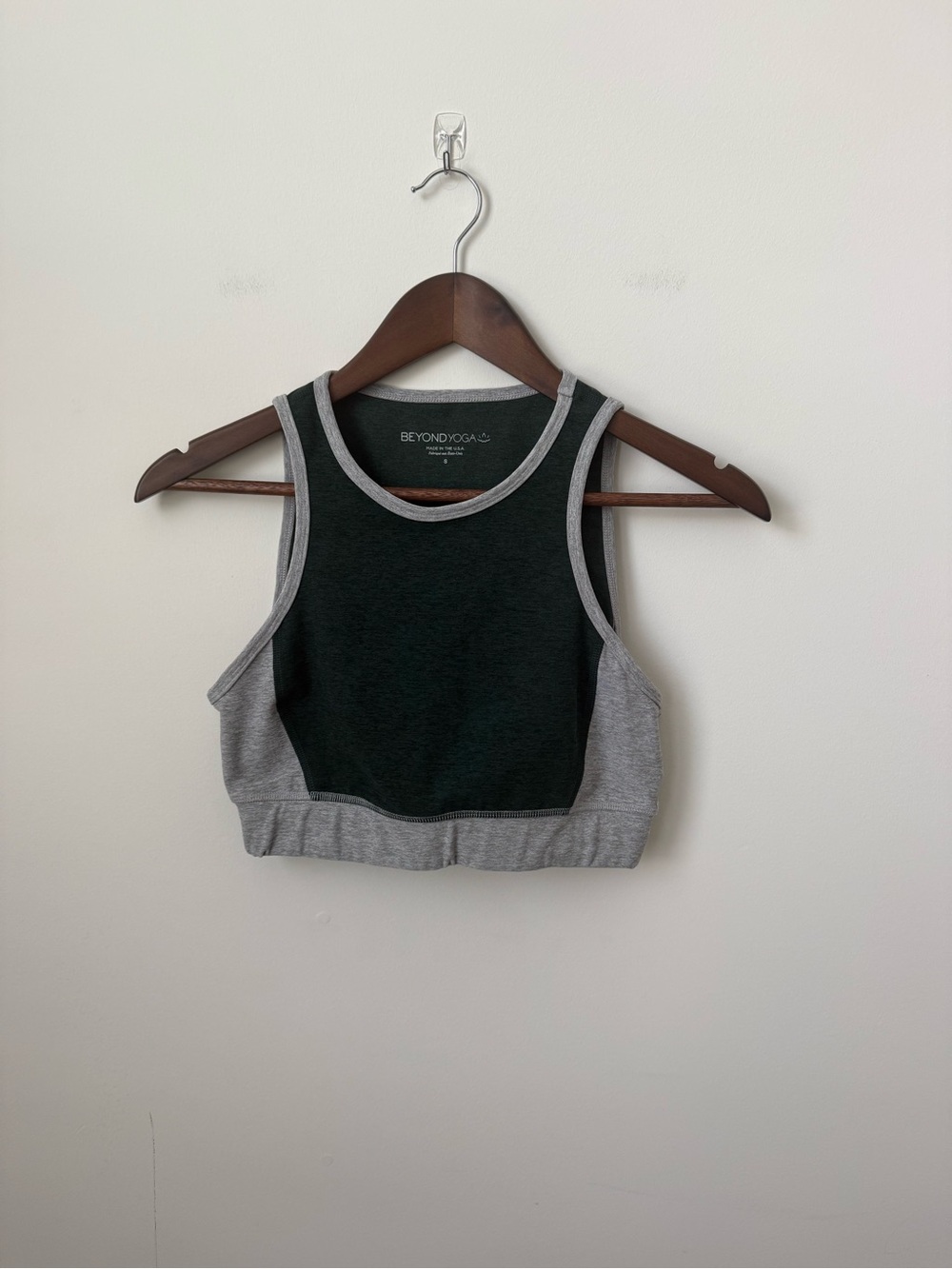 Beyond Yoga Spacedye On Block Bra Green and Grey Color Block Size‎ Small
